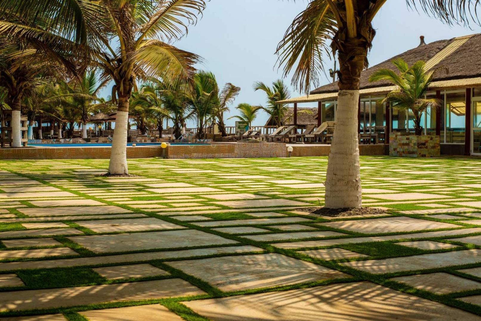 Ocean Green Beach Resort Prampram 外观 照片