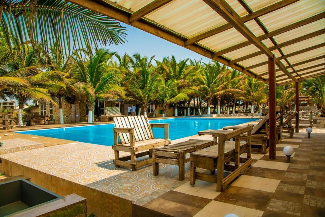 Ocean Green Beach Resort Prampram 外观 照片